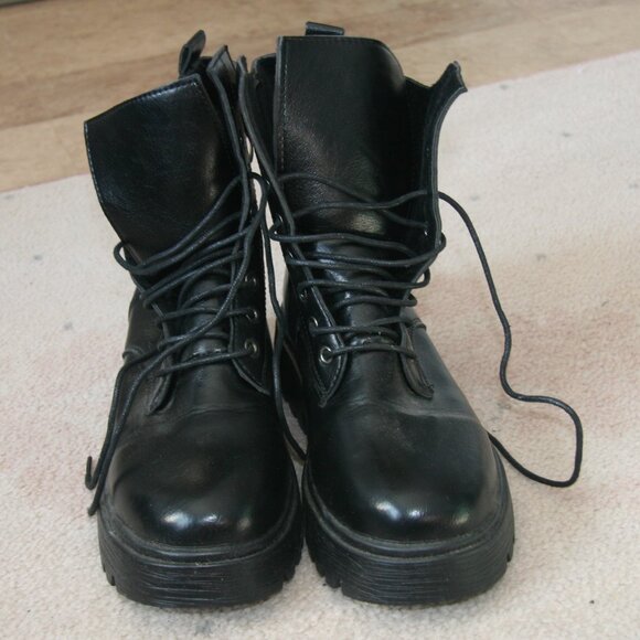 Source Unknown Shoes - Black faux leather combats
